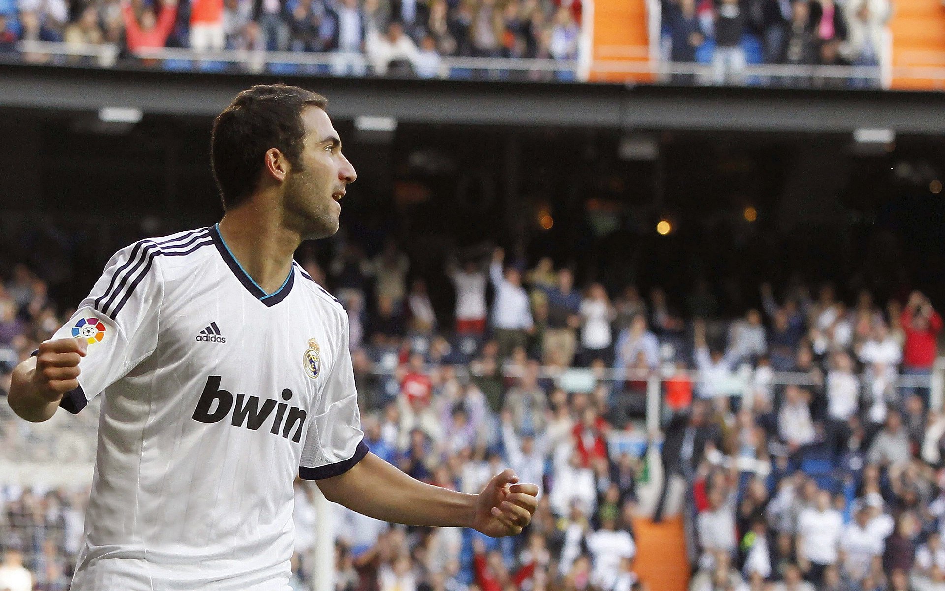 皇家社会控球精度提升扩大控场范围，皇家社会新球场